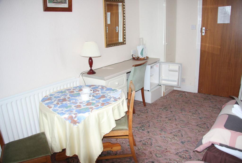 Dove Court Mini Lodge Almondsbury Zewnętrze zdjęcie