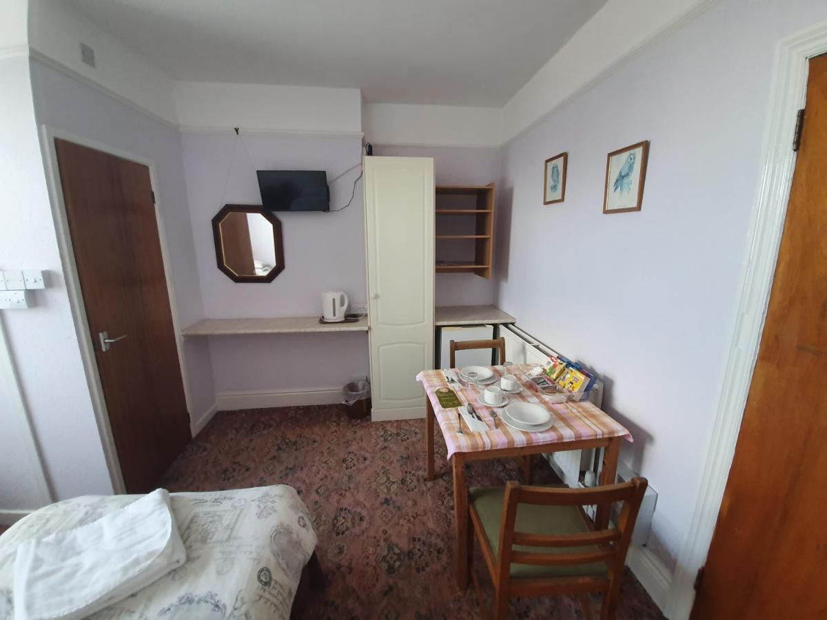 Dove Court Mini Lodge Almondsbury Zewnętrze zdjęcie