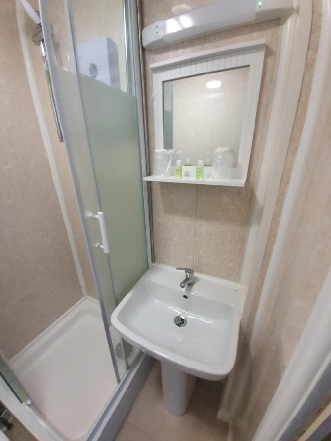 Dove Court Mini Lodge Almondsbury Zewnętrze zdjęcie