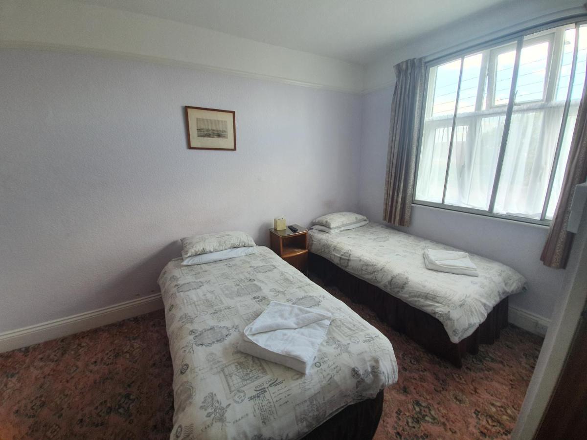 Dove Court Mini Lodge Almondsbury Zewnętrze zdjęcie